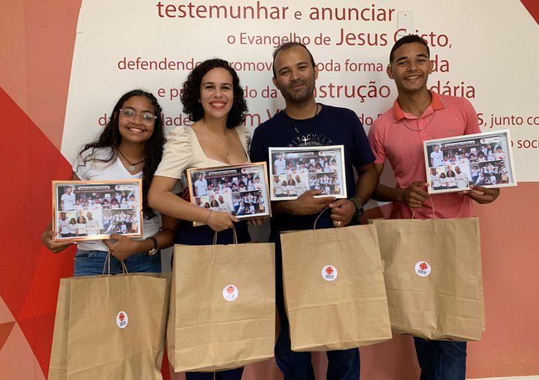 Jovens destaques nas atividades da Campanha Fazer Política DemocraticaMENTE participam de intercâmbio Cultural no Recife