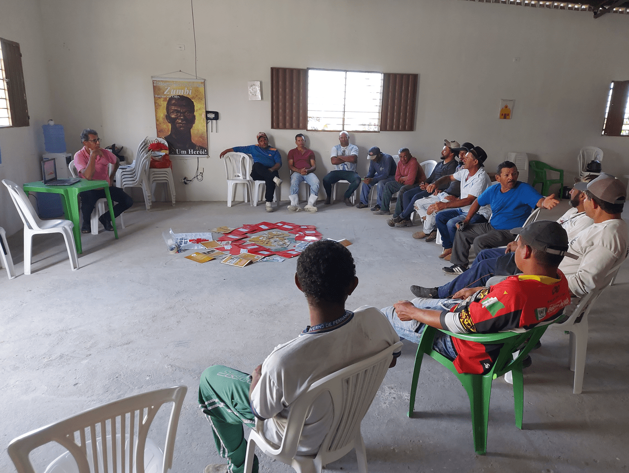 Agricultores participam de capacitação para construção de cisternas no município de Caetés