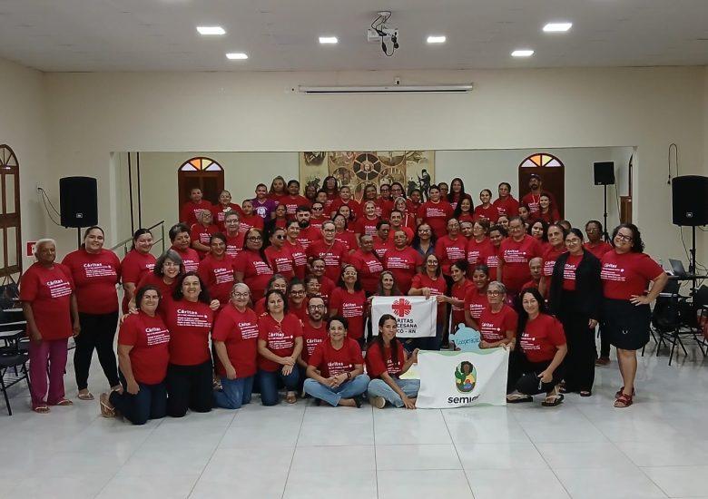 Fortalecimento feminino e cooperação solidária: Experiências do Seridó no Seminário e Feira da Agricultura Familiar e EPS Fortalecimento feminino e cooperação solidária: Experiências do Seridó no Seminário e Feira da Agricultura Familiar e EPS
